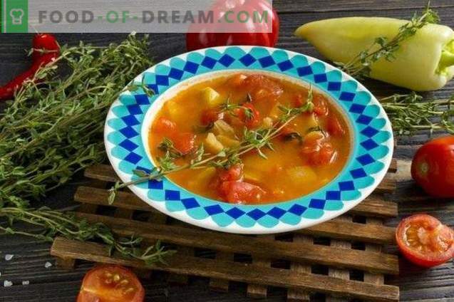 Tomatensoep met paprika en tijm