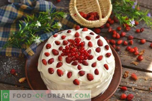 Strawberry and Cream Sponge Cake