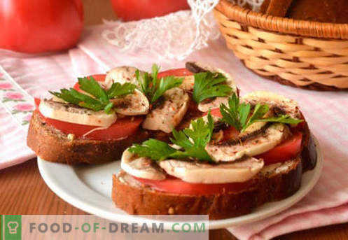 Tomatensandwiches zijn de beste recepten. Hoe snel en lekker broodjes koken met tomaten.