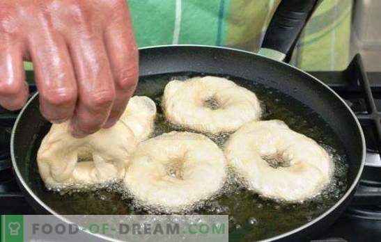 Gefrituurde donuts in de pan waarderen zowel volwassenen als kinderen. Hoe gebakken donuts in een pan koken gedurende een half uur?