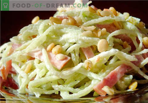 Radijssalade - een selectie van de beste recepten. Hoe goed en lekker om radijs salade te koken.