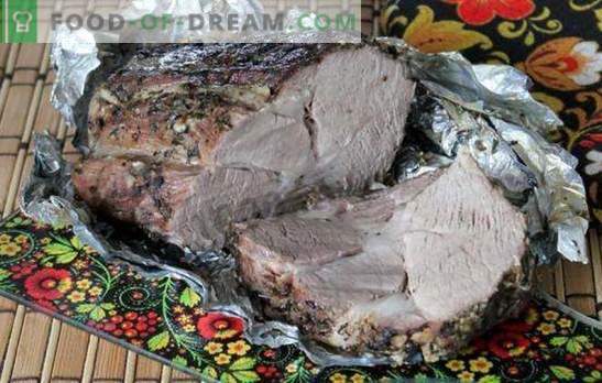 Varkensvlees nek in de oven in folie - voor echte fijnproevers. Varianten van varkensnek in de oven in folie met groenten, champignons, pruimen