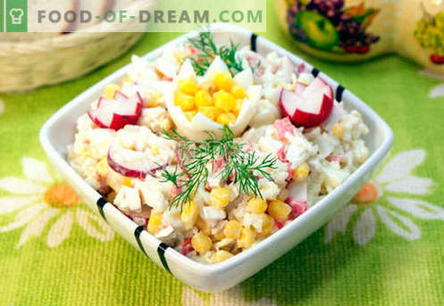 Salade met krabvlees - de vijf beste recepten. Hoe goed en lekker een salade met krabvlees te koken.