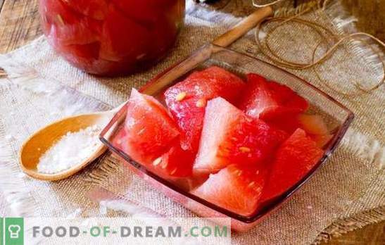 Bewezen recepten voor heerlijke gemarineerde watermeloenen voor de winter. Hoe watermeloenen in banken te maken voor de winter