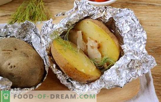 Batatas com bacon no forno em papel alumínio - um gosto da infância! Foto-receita detalhada para cozinhar batatas com banha de porco assada em folha