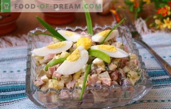 Ei en ham salade is een snack voor elke gelegenheid. Top 12 beste recepten voor salade met ei en ham: voedzaam en licht