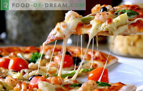 Het recept voor Italiaanse pizza is een kleine reis op zoek naar de waarheid. Experimenten pizzayolov in het recept van de Italiaanse pizza