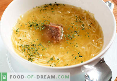 Noodle Soup - Bewezen recepten. Hoe goed en smakelijk koken soep met pasta.
