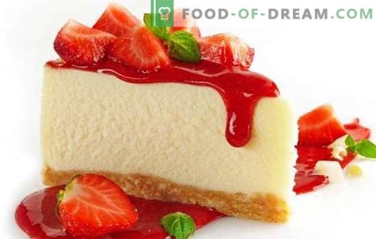 Tafeldecoratie - kleurrijke cheesecake met aardbeien. Dessertkaastaarten met aardbeien: warm en koud koken