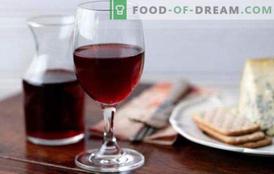 Rode wijn thuis is een waardevol natuurproduct. Recepten voor rode wijn thuis van de bessen en jam