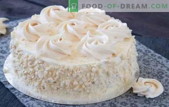 Schuimgebakjaartaart thuis - een ongelooflijk heerlijk dessert! De beste recepten voor zelfgemaakte meringue cake
