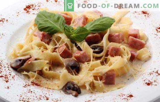 Fettuccine met ham - noedels in het Italiaans! Verschillende manieren om fettuccine te bereiden met ham en kaas, champignons, tomaten
