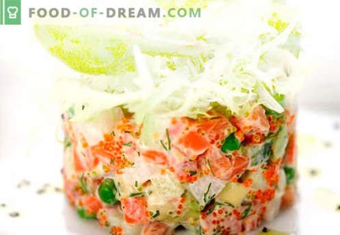 Salade met zalm en kaviaar - de juiste recepten. Snel en smakelijke kooksalade met zalm en kaviaar.
