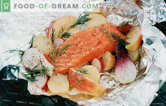 Rode vis in folie in de oven - een delicatesse! Recepten voor rode vis in folie in de oven met aardappelen, tomaten, kappertjes en olijven