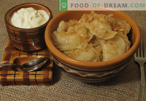 Gekookte dumplings zijn de beste recepten. Hoe thuis en op de juiste manier lekkere custard dumplings te maken.