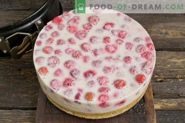 Cheesecake met aardbeien zonder bakken