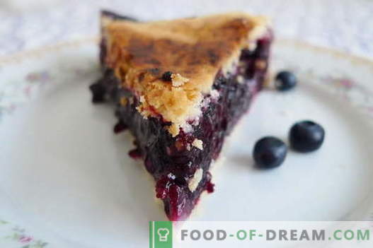 Blueberry pie - de beste recepten. Hoe goed en smakelijk koken bosbessen taart.