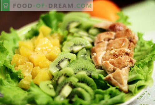 Kiwi-salades - een selectie van de beste recepten. Hoe goed en smakelijk gekookte salades met kiwi.