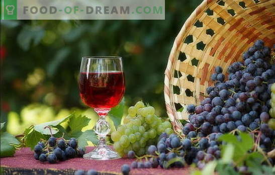 Wijn thuis is een eenvoudig recept voor een rijk drankje. Productie van zelfgemaakte wijn: eenvoudige recepten voor beginners