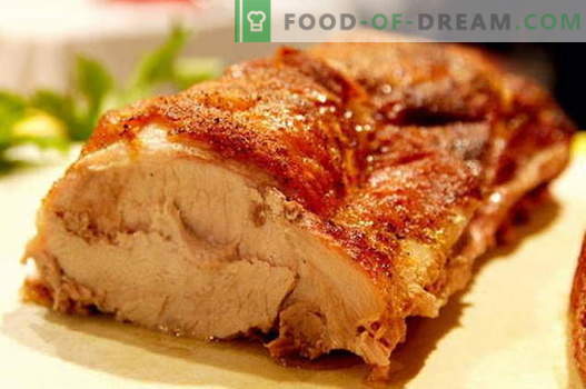 Varkensvlees gebakken in de oven - de beste recepten. Hoe goed en smakelijk varkensvlees in de oven te koken.